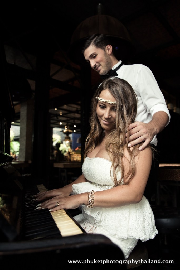 couple at indigo pearl,phuket
