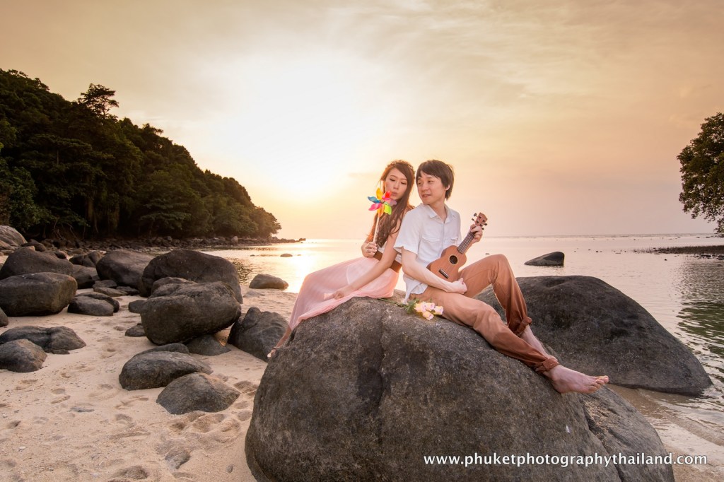 couple photography at phuket thailand