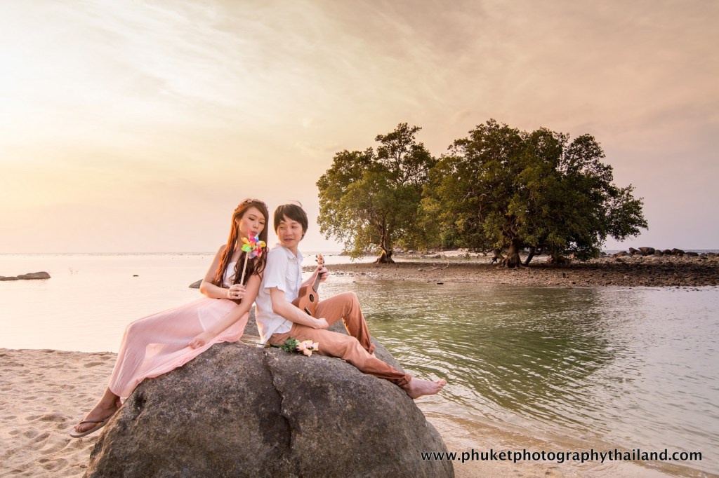 couple photography at phuket thailand
