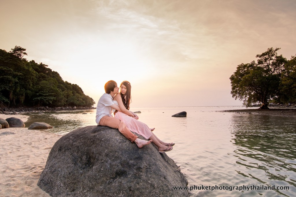 couple photography at phuket thailand