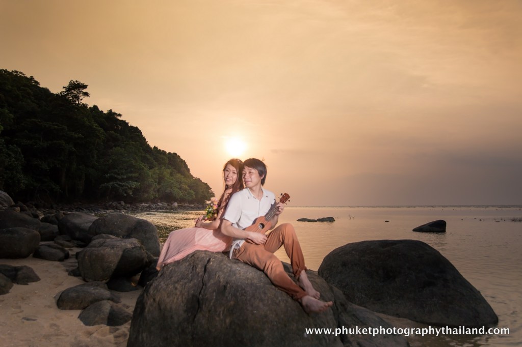 couple photography at phuket thailand