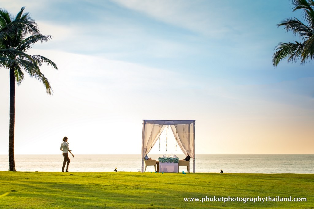 couple photography at khao lak , phang nga