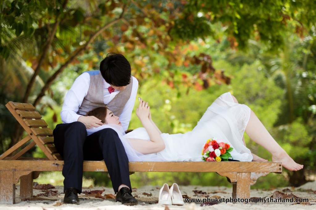 pre wedding photography at Racha island , phuket , thailand