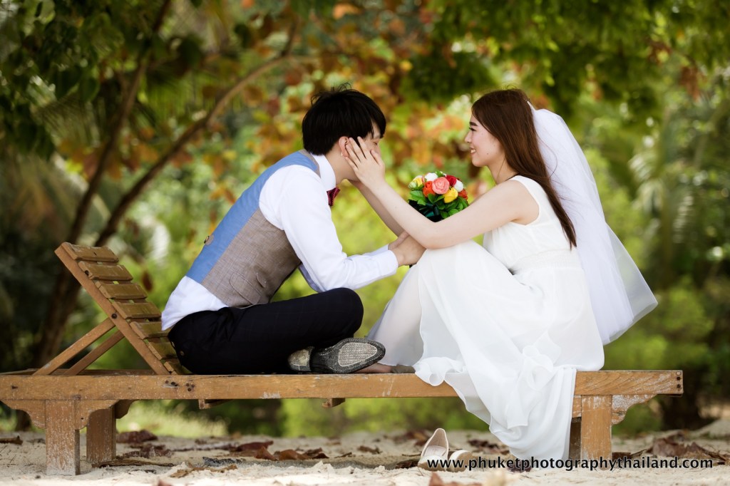 pre wedding photography at Racha island , phuket , thailand