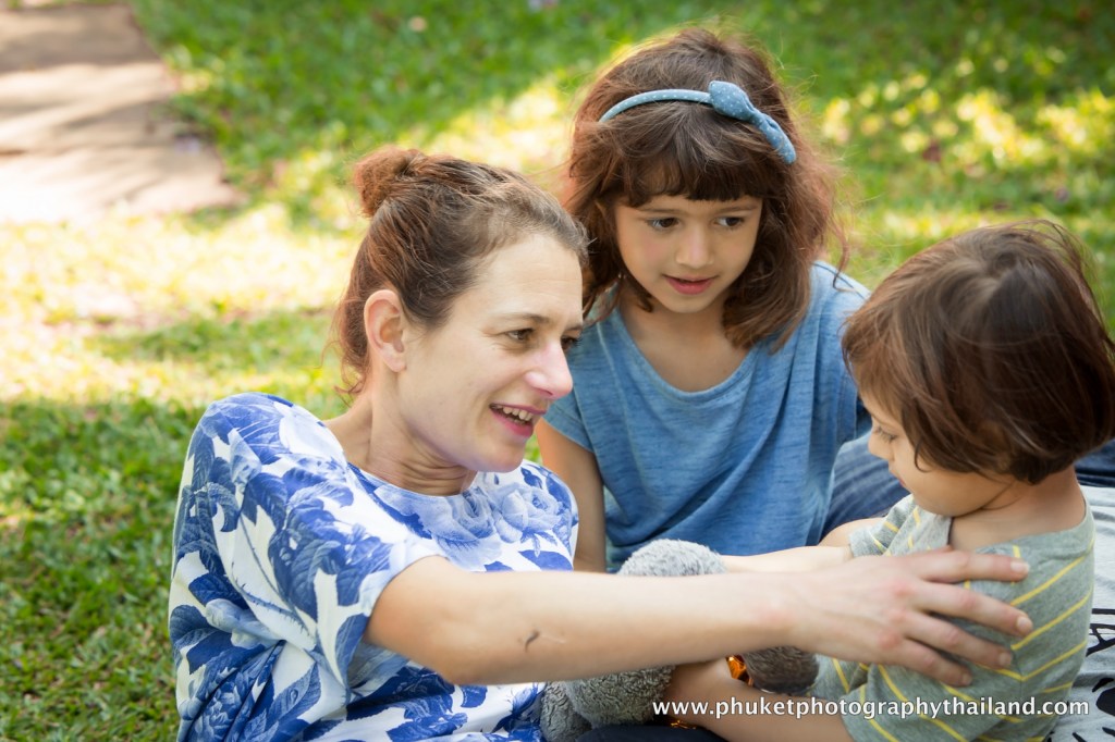family photoshoot at centara resort karon,phuket