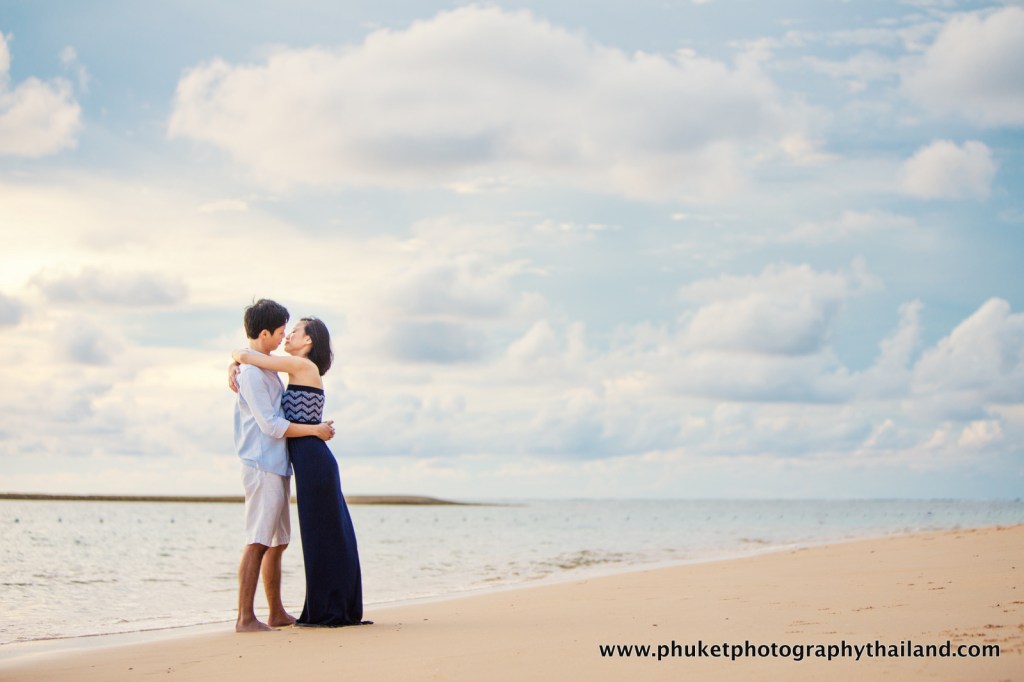 honeymoon photoshoot at naiyang phuket