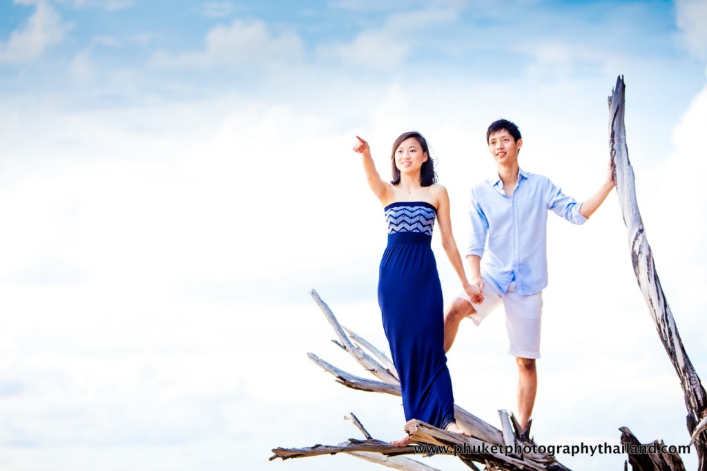 honeymoon photoshoot at naiyang phuket