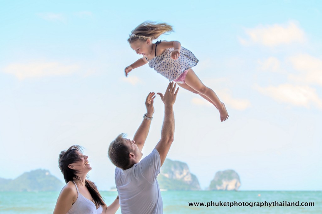 family photoshoot a pra nang cave beach railay west krabi