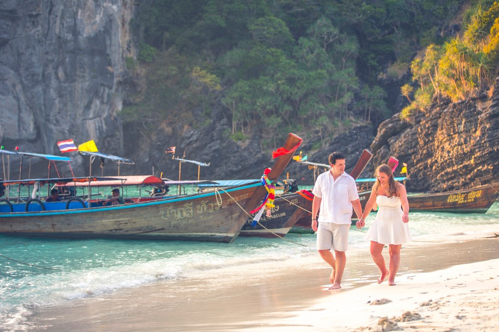 Honeymoon photography at Phi Phi Krabi Thailand