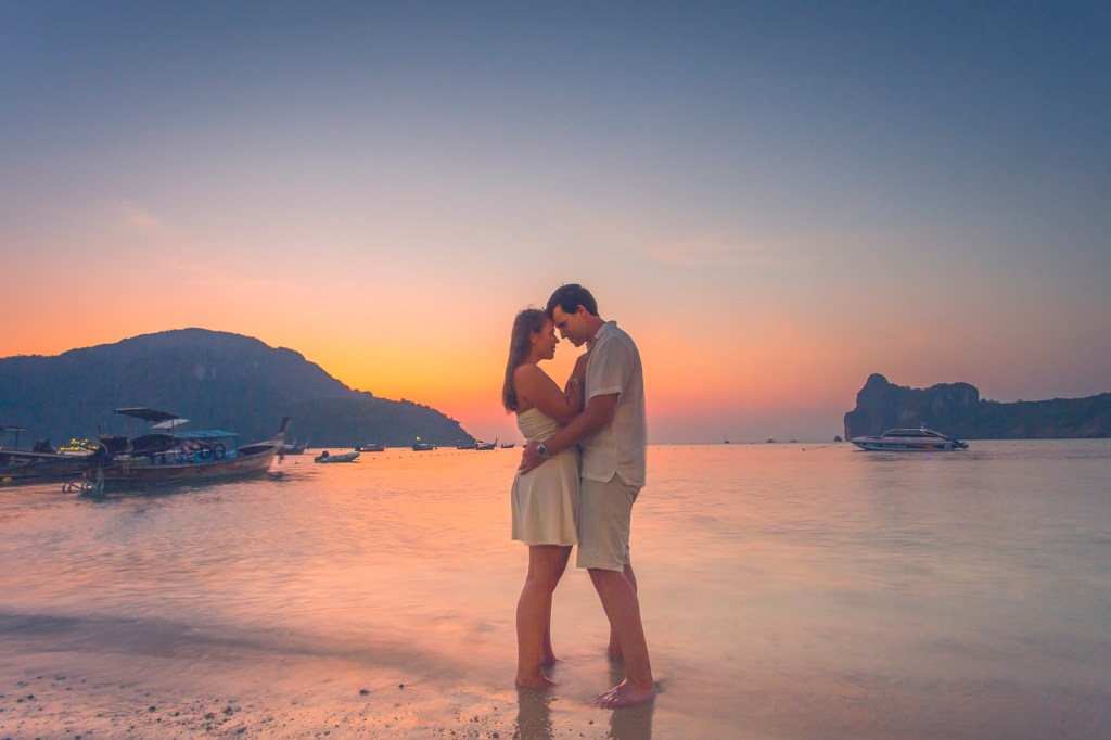 Honeymoon photography at Phi Phi Krabi Thailand