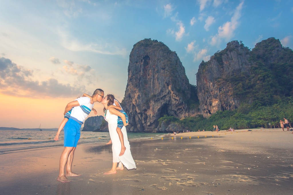 krabi family photoshoot