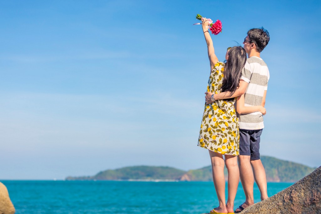 Honeymoon photo session at Lamka phuket thailand