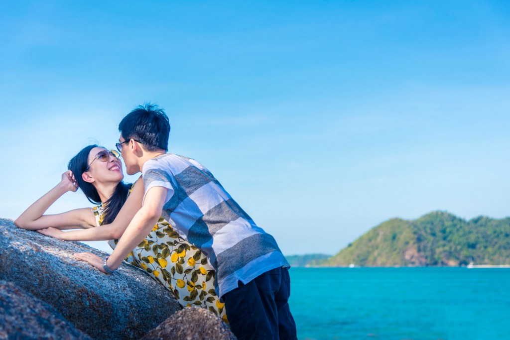 Honeymoon photo session at Lamka phuket thailand