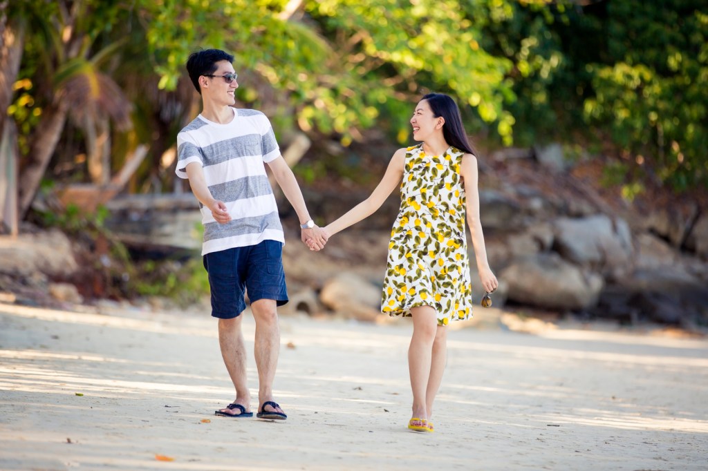 Honeymoon photo session at Lamka phuket thailand