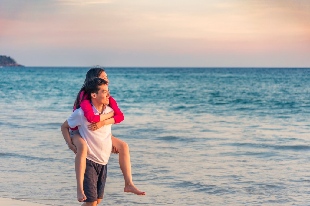 Honeymoon photo session at karon beach phuket thailand