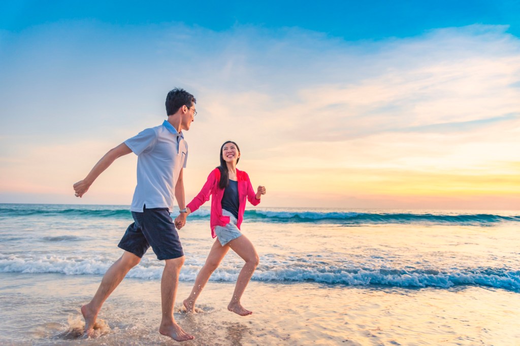 Honeymoon photo session at karon beach phuket thailand
