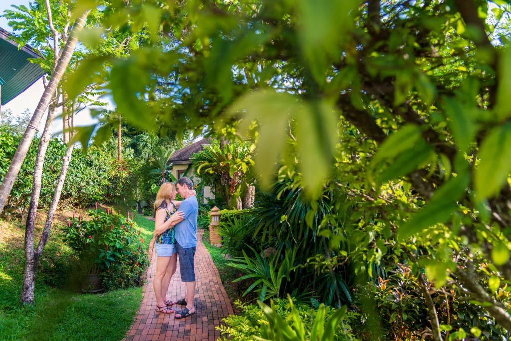 honeymoon photoshoot at mango steen resort phuket