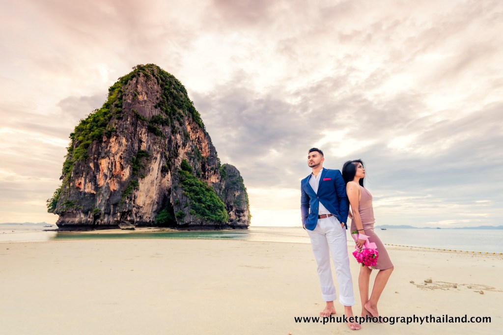 marriage-proposal-at-pranang-cave-krabi-thailand