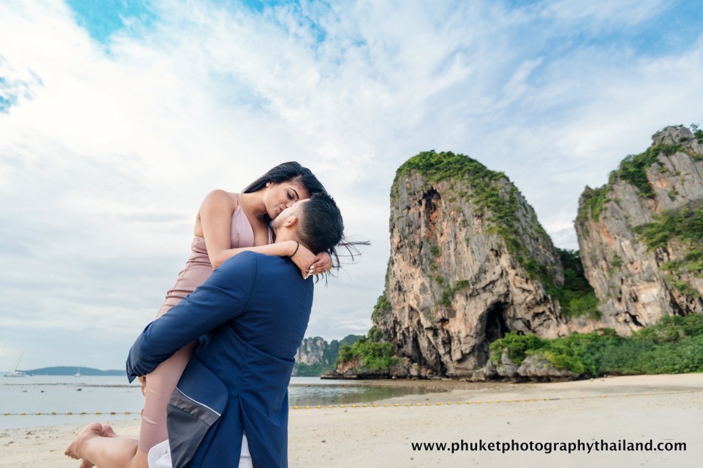 marriage-proposal-at-pranang-cave-krabi-thailand