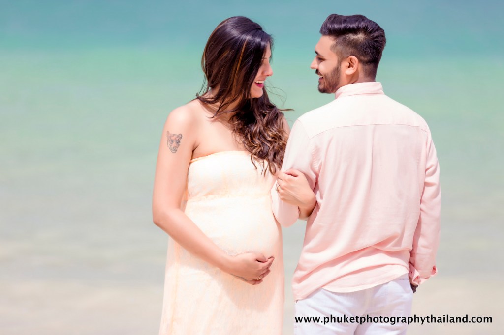 Maternity photoshoot at pranang & railey beach krabi