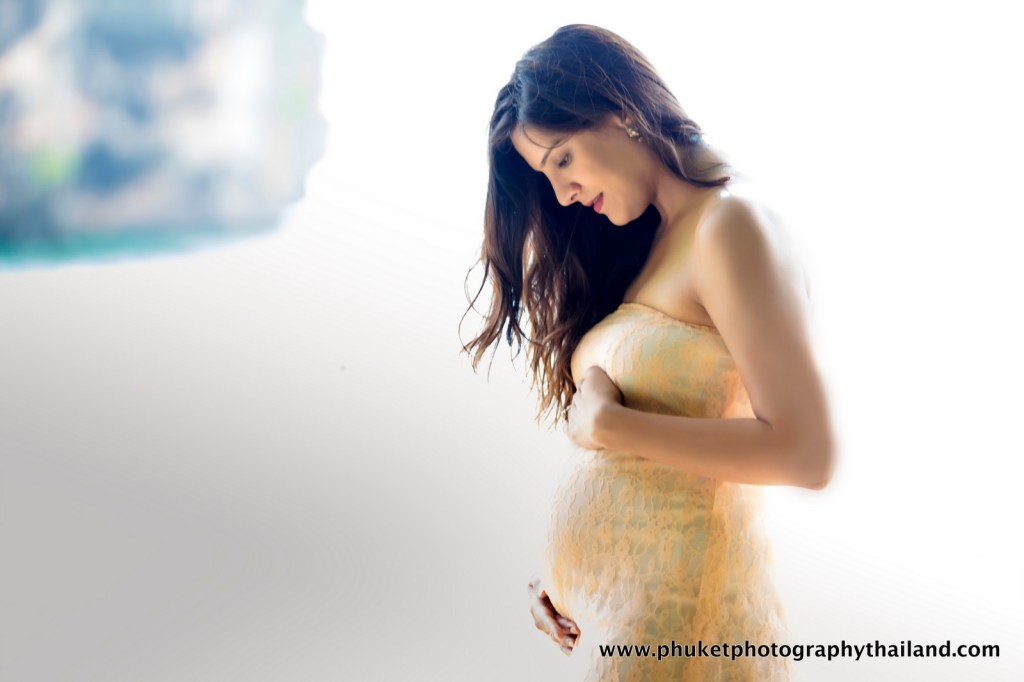 Maternity photoshoot at pranang & railey beach krabi