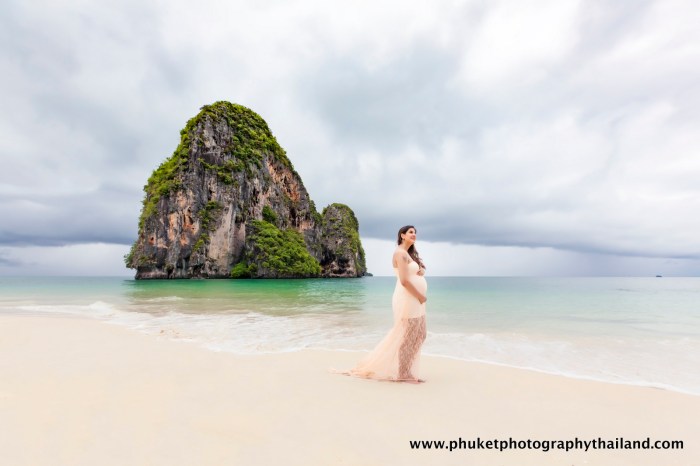 Maternity photoshoot at pra nang cave beach  Railey Krabi