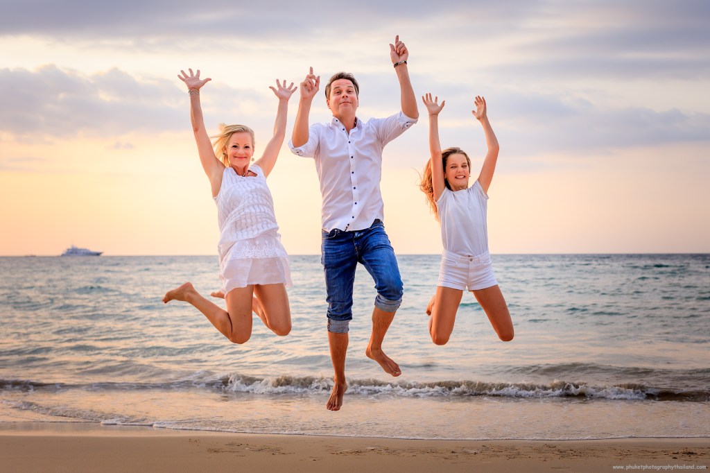 family photoshoot at bang tao beach