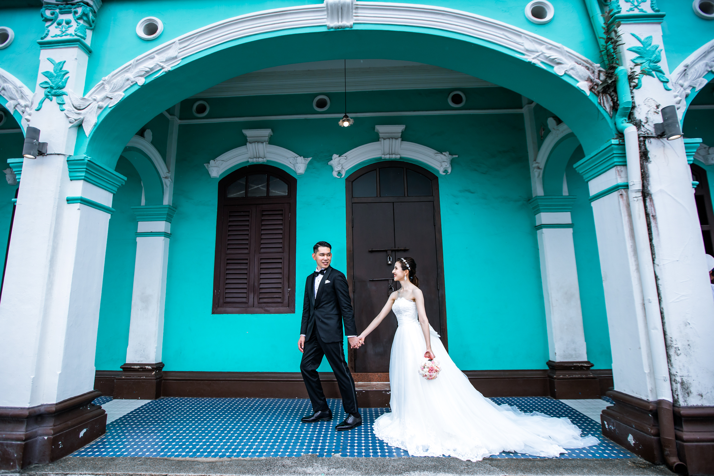 pre wedding photography at phuket old town